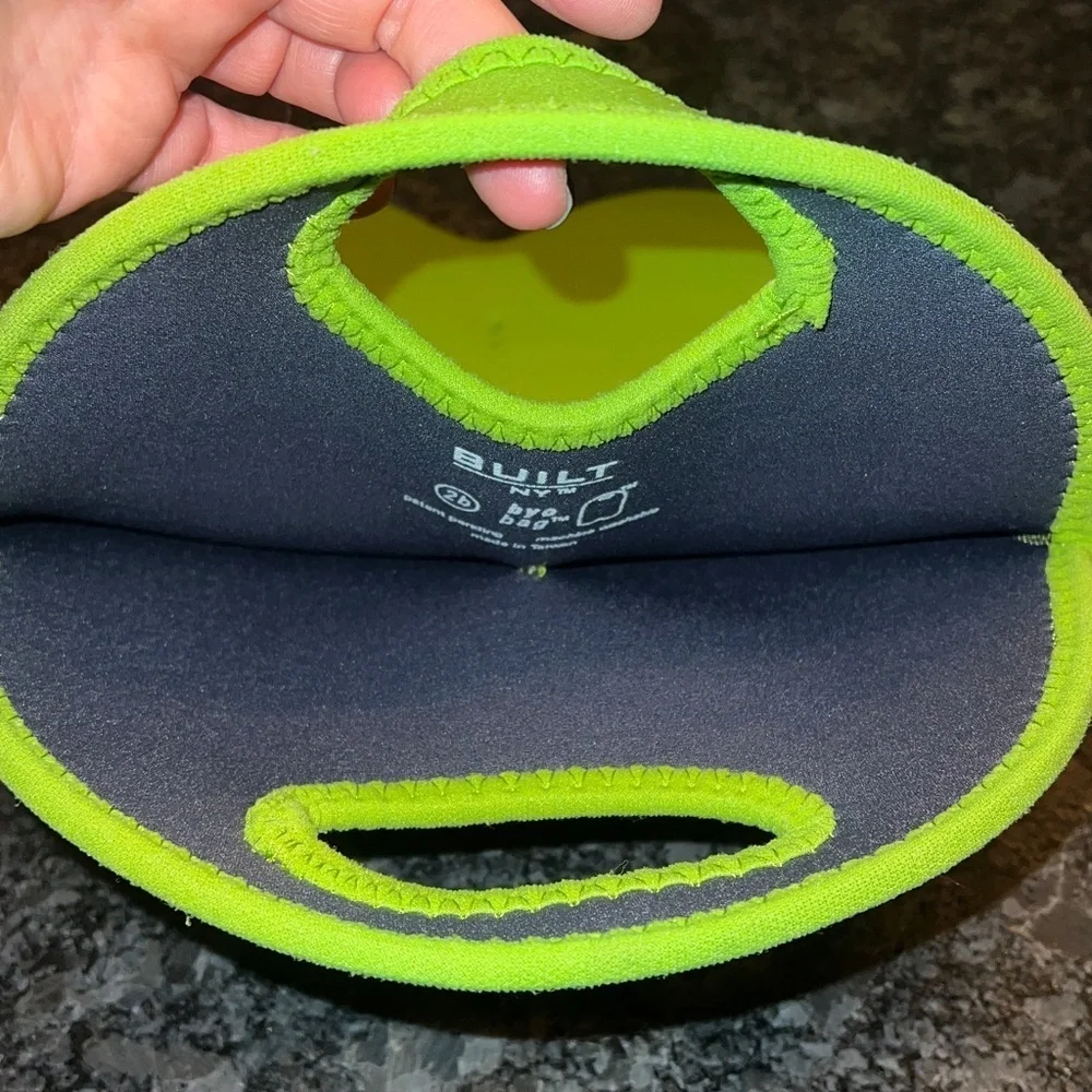 Built NY 2 Bottle BYOBag Neoprene Green Wine Liquor Bag